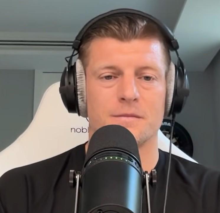 足球直播-克罗斯：拜仁定位球防守才是真正考验；多特士气受损会再丢分