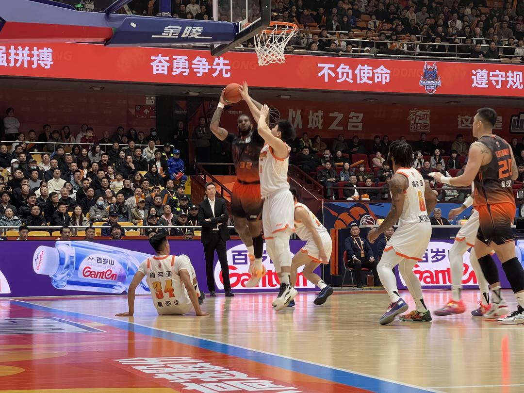 NBA直播-全场战报|山东男篮113：104复仇江苏，收获第二阶段开门红