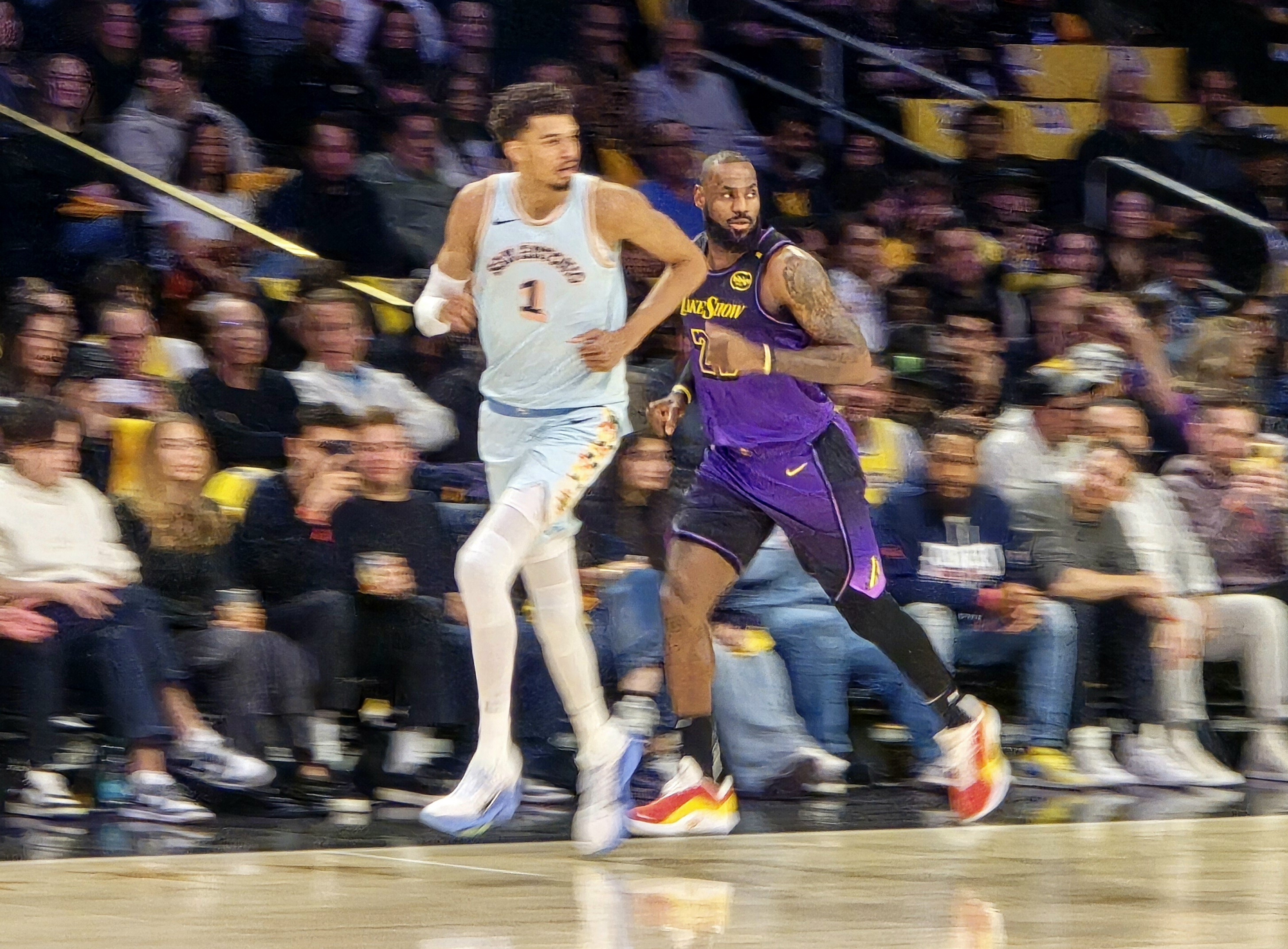 NBA直播-詹姆斯：文班巅峰未到来 很庆幸那时我已退役 看看球研究下高尔夫